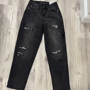 INC  Mid rise boyfriend jeans black Distressed Black Jeans size 4 NWT